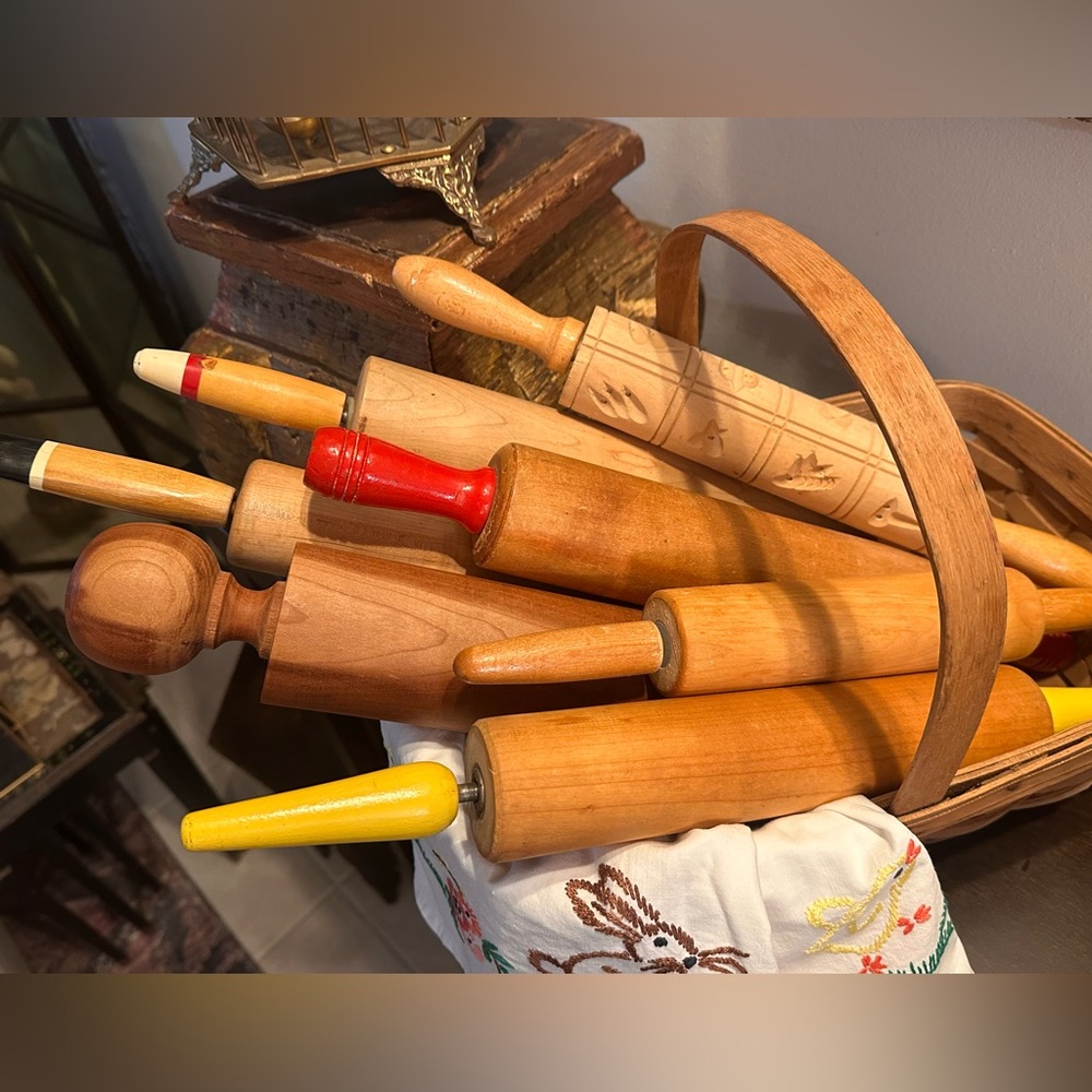 Vintage Assorted Rolling Pins Country Farmhouse Decor